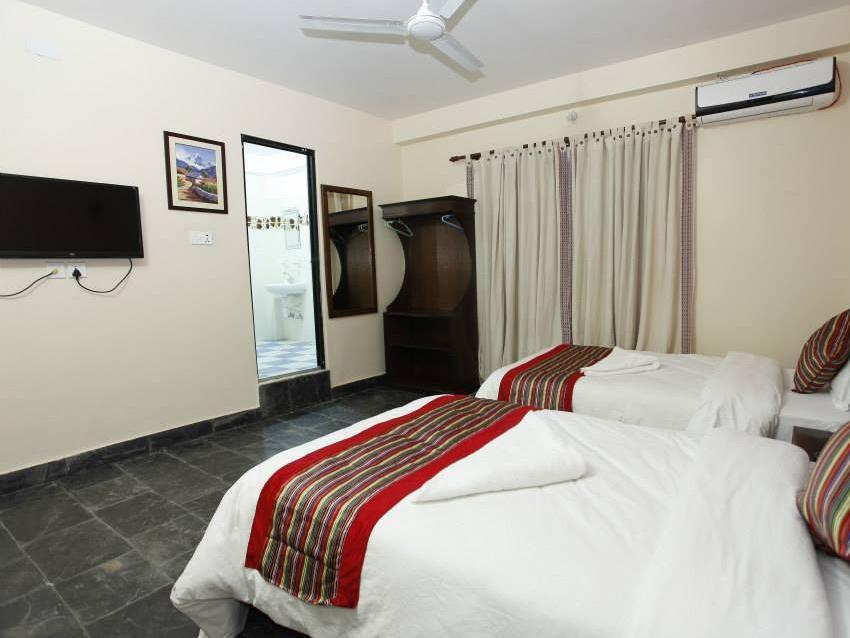 Pokhara Eco Resort Luaran gambar