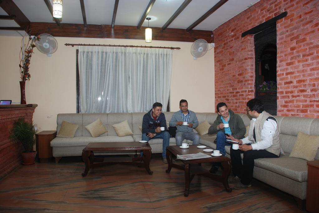 Pokhara Eco Resort Luaran gambar