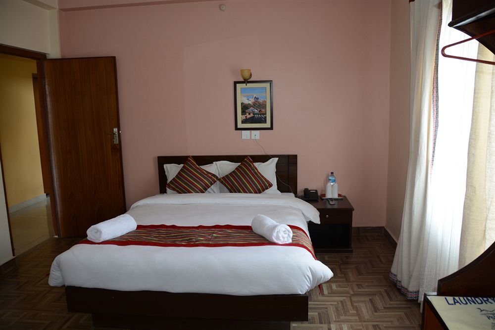 Pokhara Eco Resort Luaran gambar