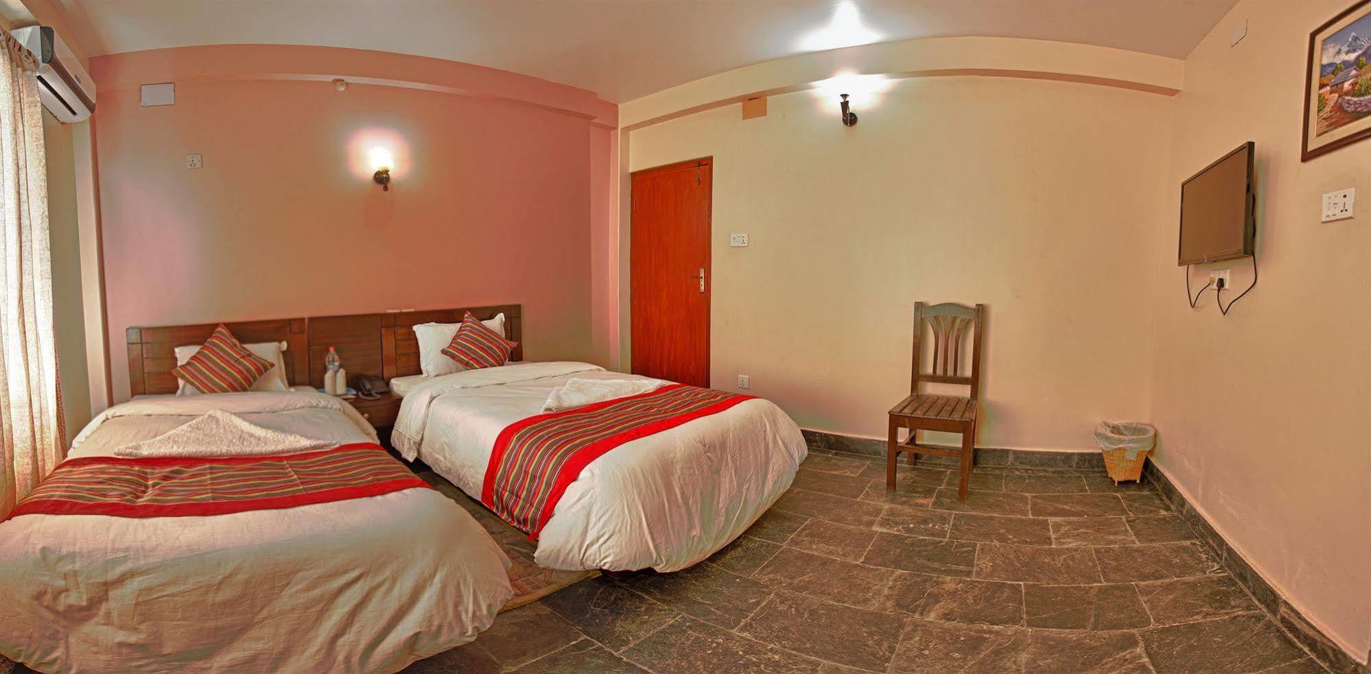 Pokhara Eco Resort Luaran gambar