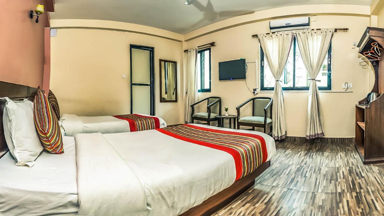 Pokhara Eco Resort Luaran gambar